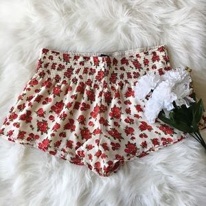 NWOT Forever 21 Rose Print Flowy Shorts